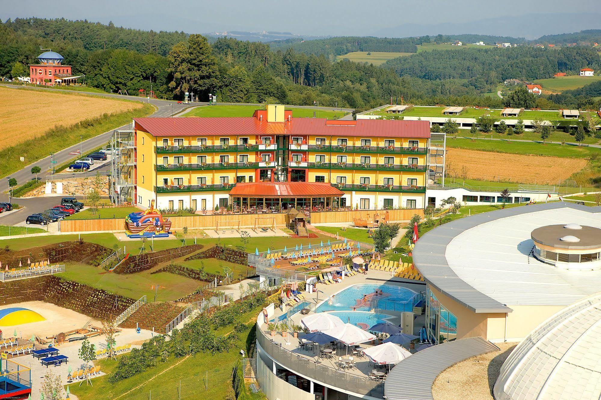Thermenhotel Puchasplus Stegersbach Extérieur photo